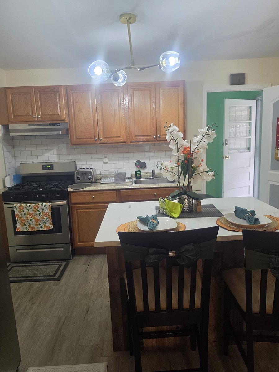 Furnished Finder property 595675_1 photo 3