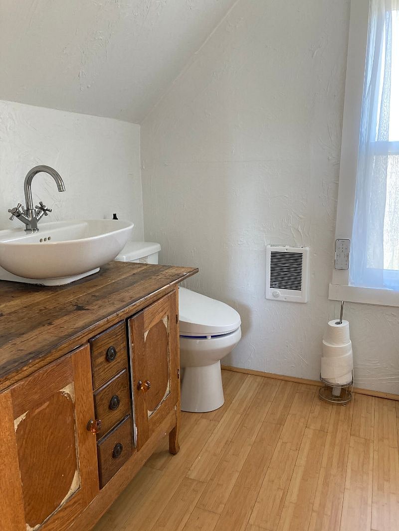 Furnished Finder property 595676_1 photo 9