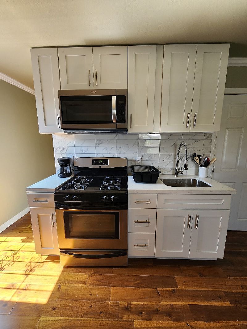 Furnished Finder property 595678_1 photo 3