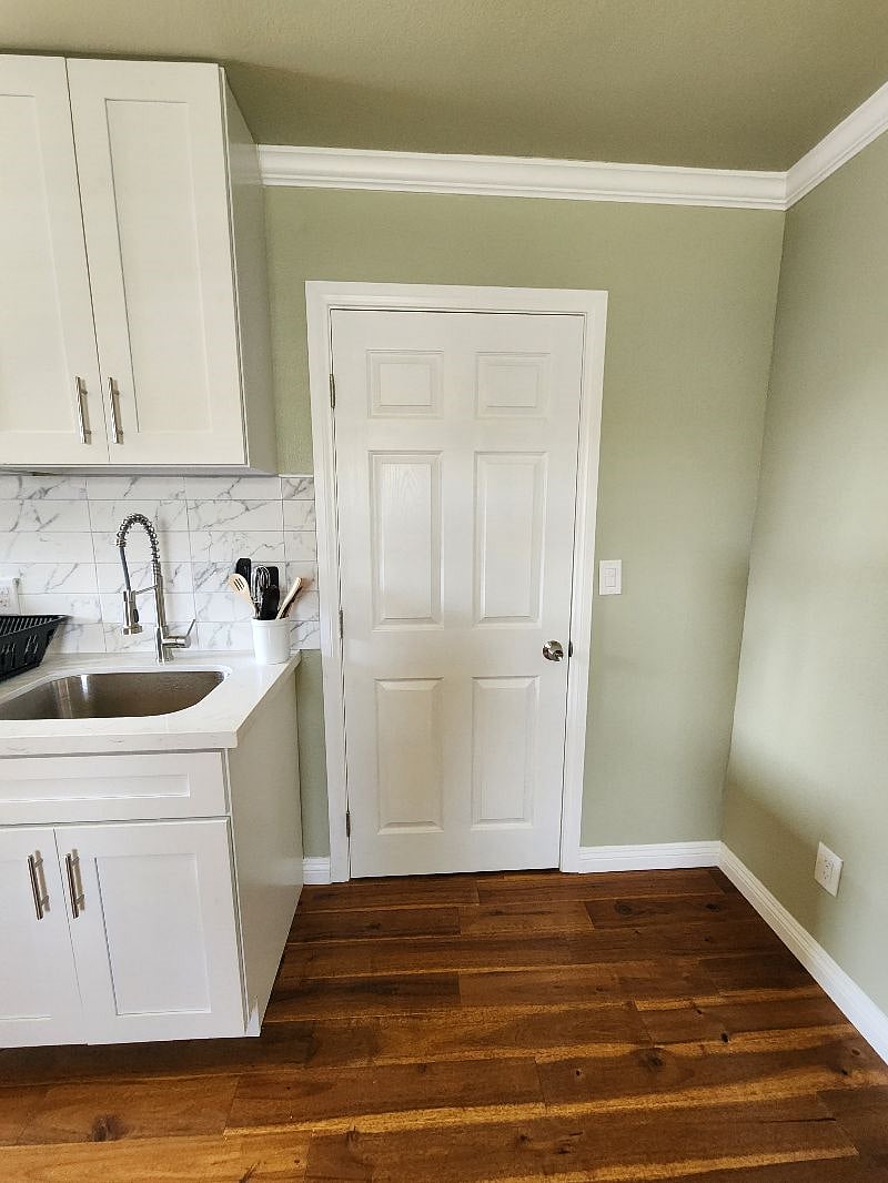 Furnished Finder property 595678_1 photo 7