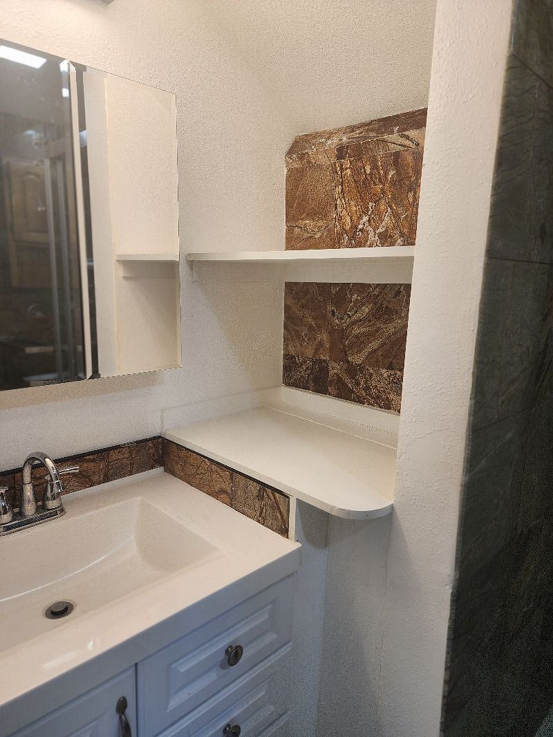Furnished Finder property 595678_1 photo 21