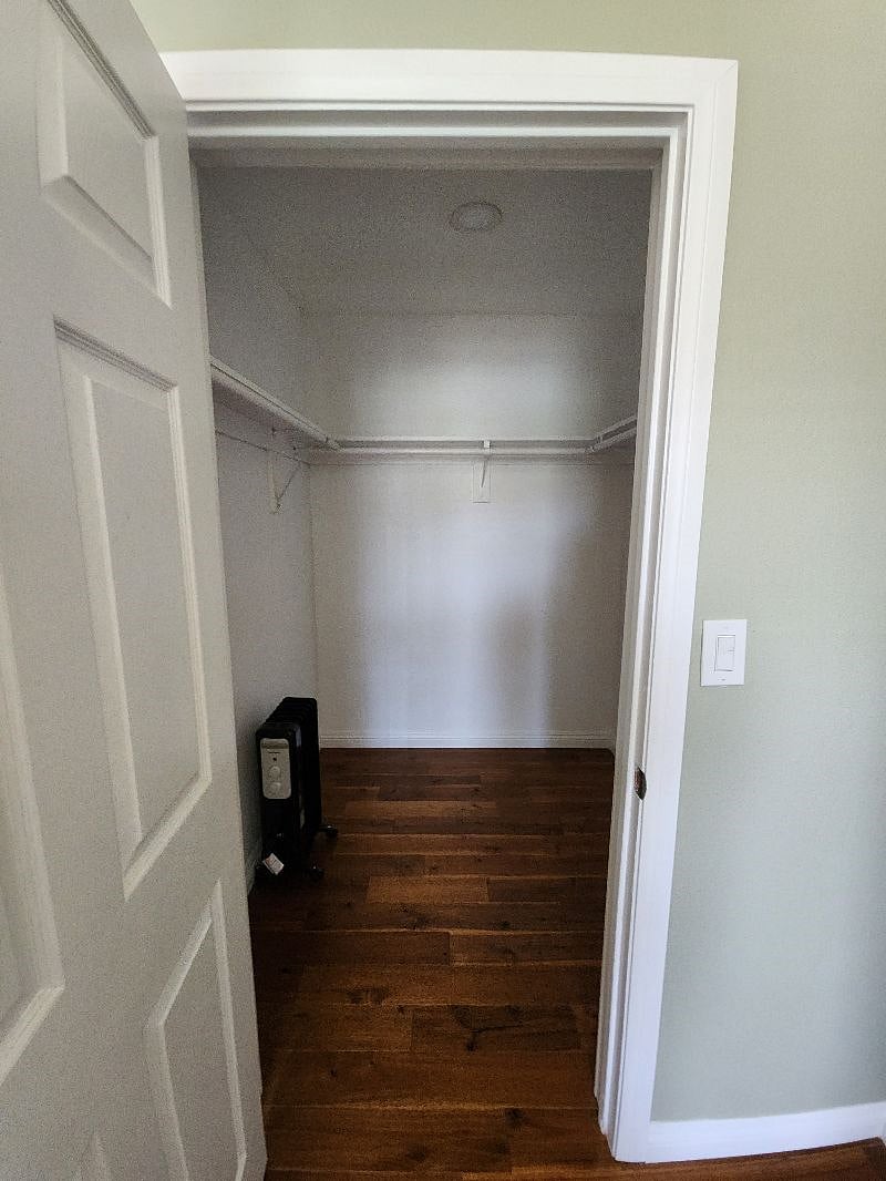 Furnished Finder property 595678_1 photo 23