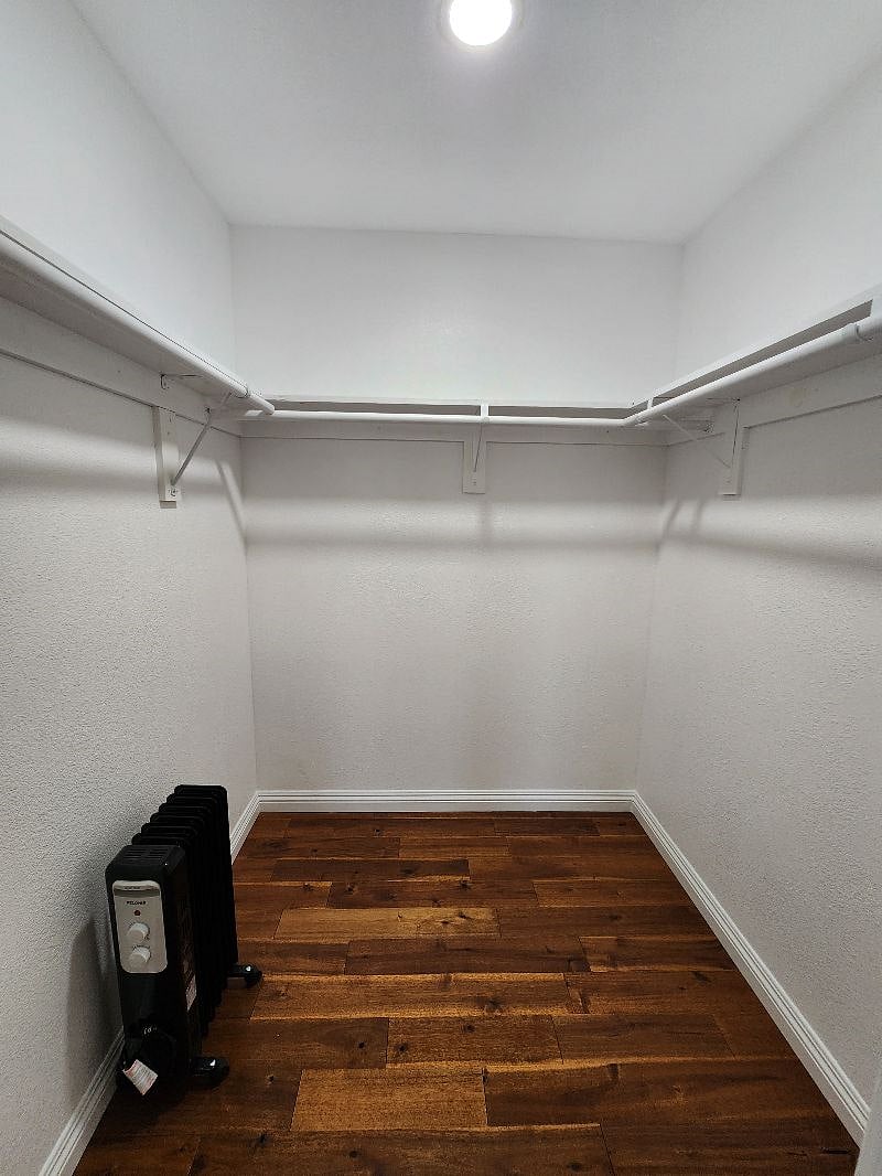 Furnished Finder property 595678_1 photo 24