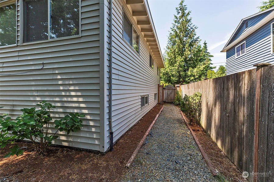 Furnished Finder property 595716_2 photo 15