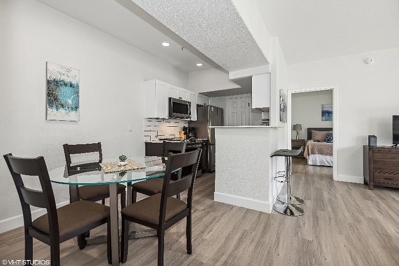 Furnished Finder property 595753_1 photo 10