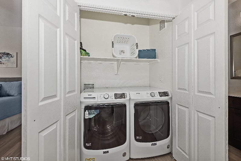 Furnished Finder property 595753_1 photo 11