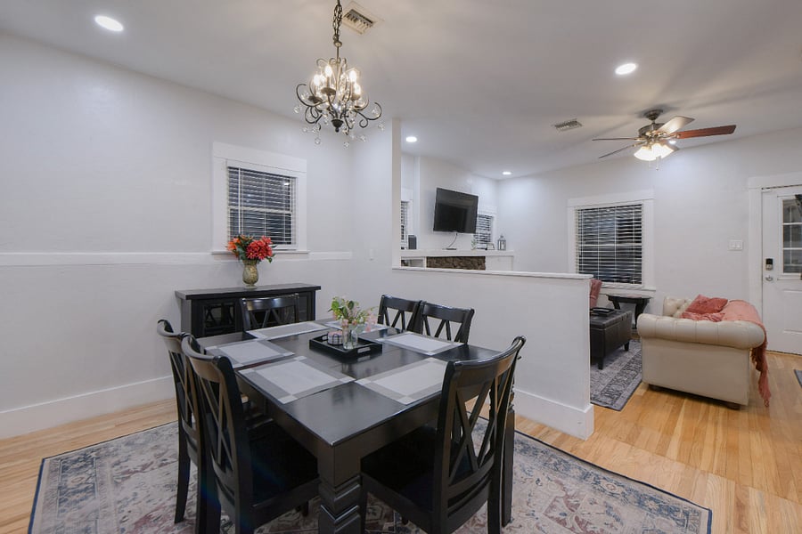 Furnished Finder property 595806_1 photo 16