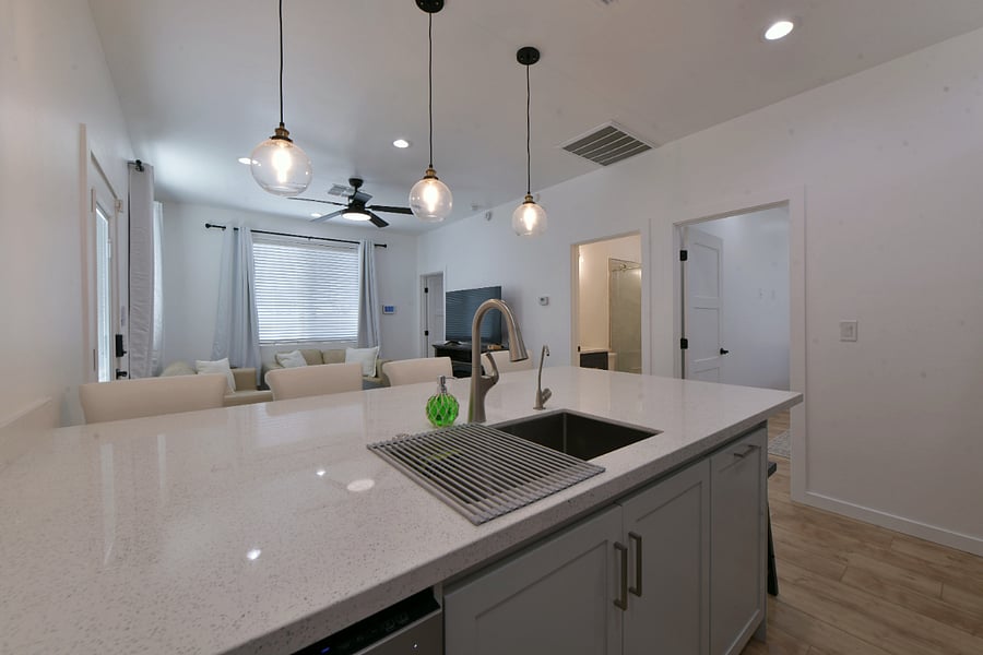 Furnished Finder property 595806_2 photo 13