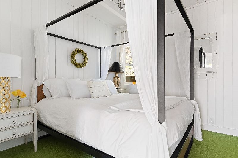 Queen bedroom #2