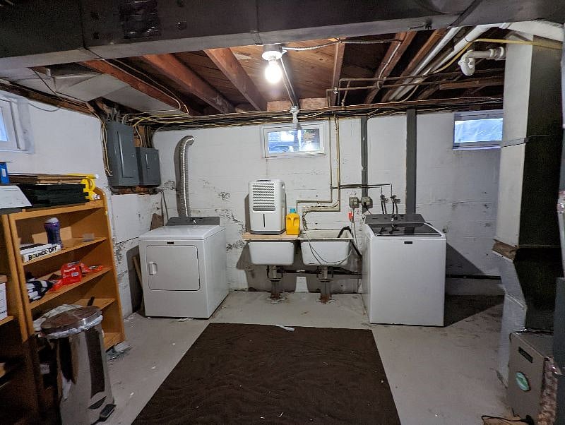 w/d in basement