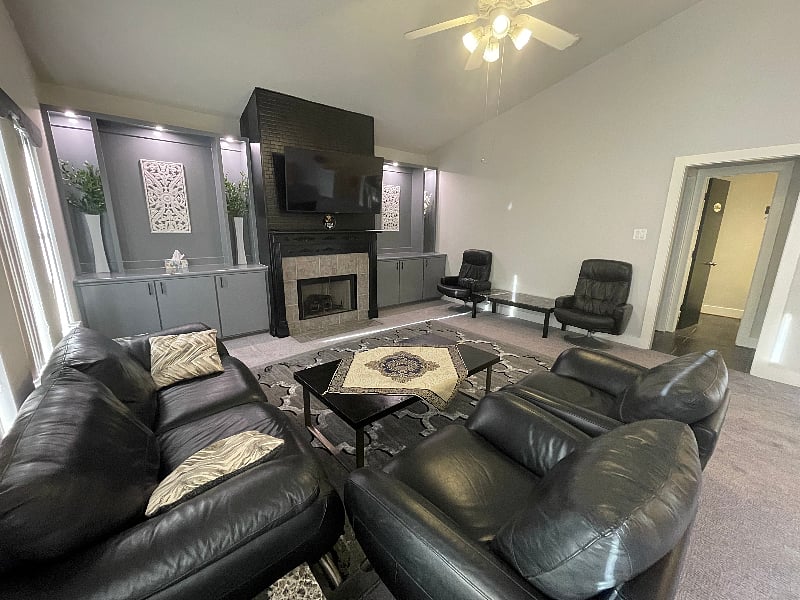 Furnished Finder property 595873_1 photo 5