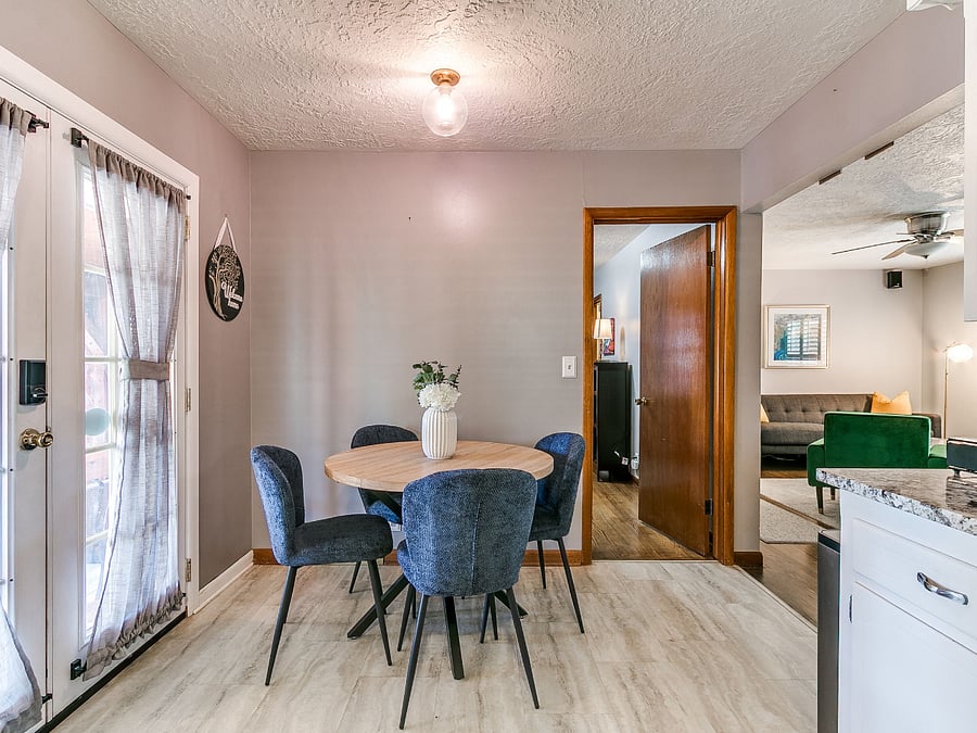 Furnished Finder property 595878_1 photo 6