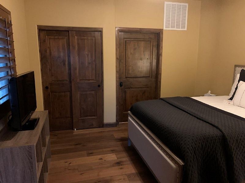 Furnished Finder property 595896_1 photo 10