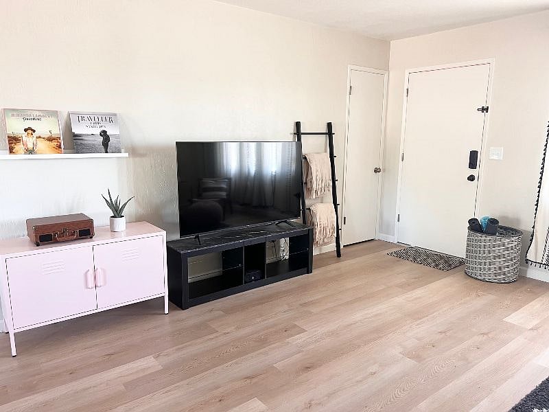 Furnished Finder property 595945_1 photo 3