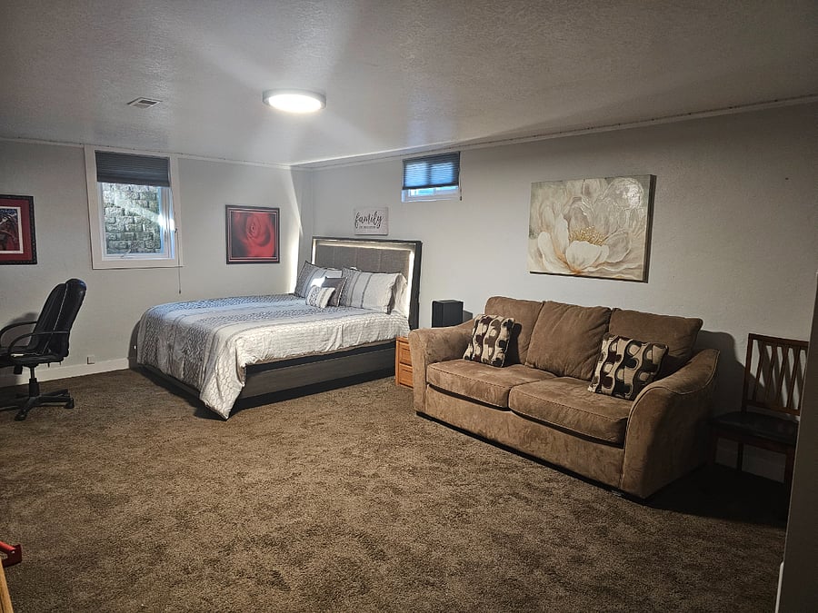 Furnished Finder property 596012_1 photo 17