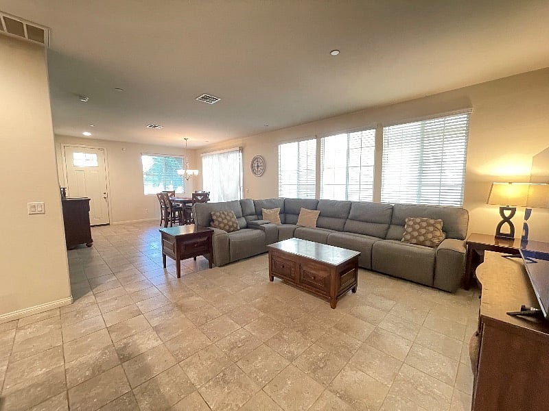 Furnished Finder property 596037_1 photo 5