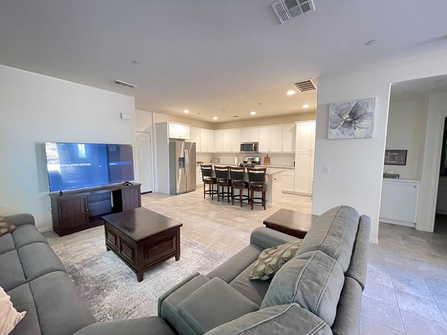 Furnished Finder property 596037_1 photo 3