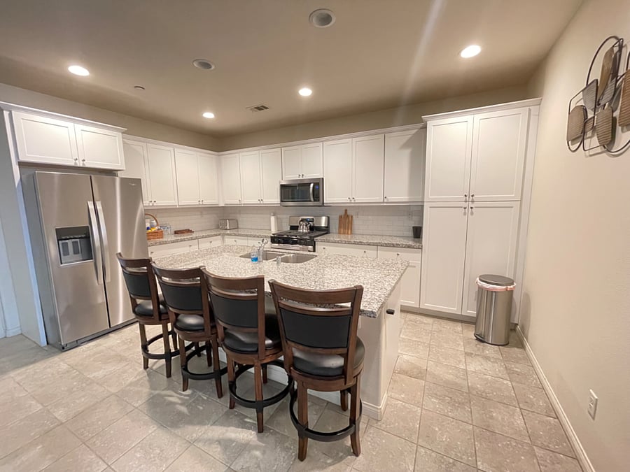 Furnished Finder property 596037_1 photo 4
