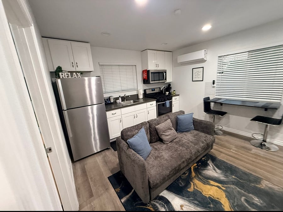 Furnished Finder property 596061_1 photo 4