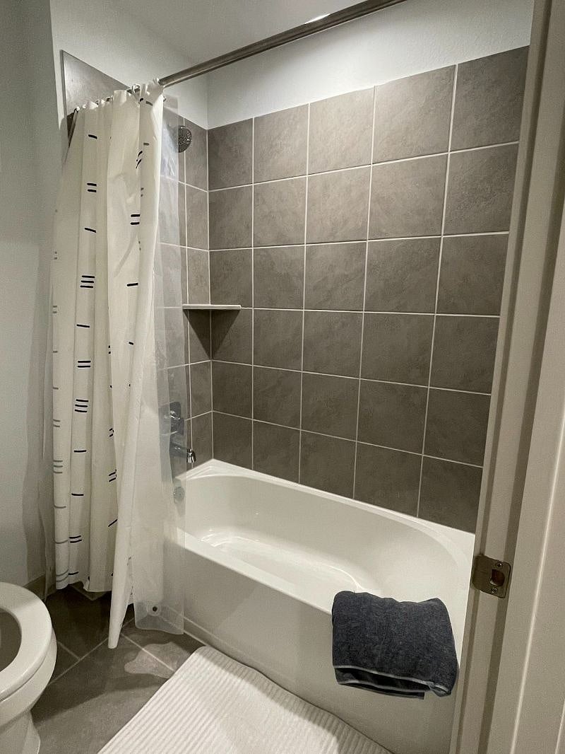 Furnished Finder property 596095_1 photo 5