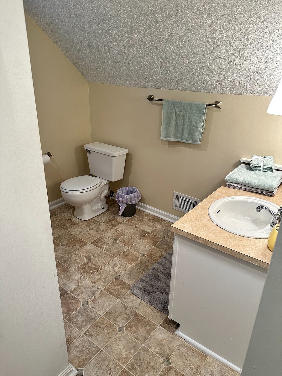 Furnished Finder property 596117_1 photo 8