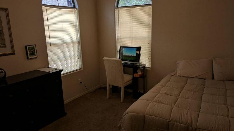 Second bedroom