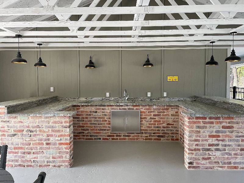 Pavilion Kitchen
