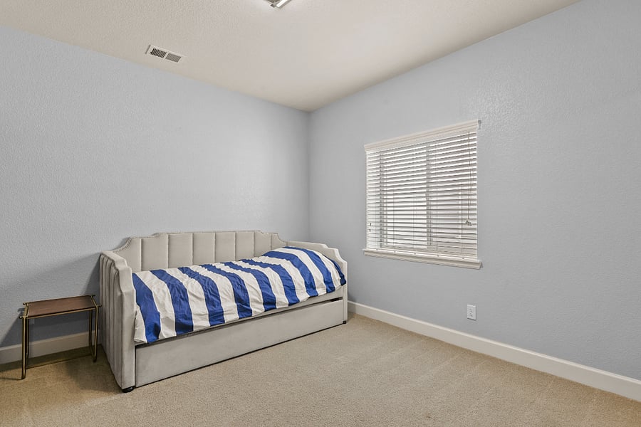 Furnished Finder property 596231_1 photo 41