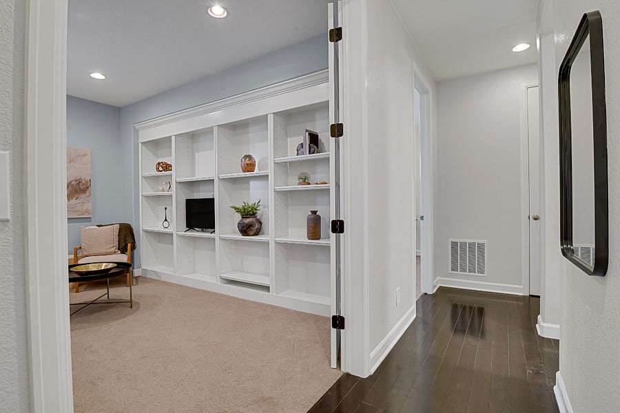 Furnished Finder property 596231_1 photo 23