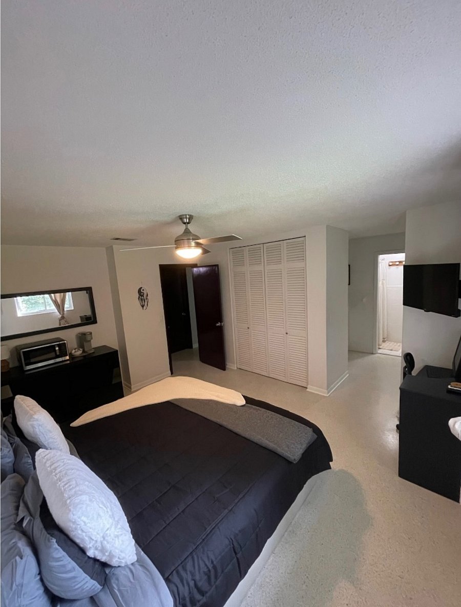 Furnished Finder property 596259_1 photo 3