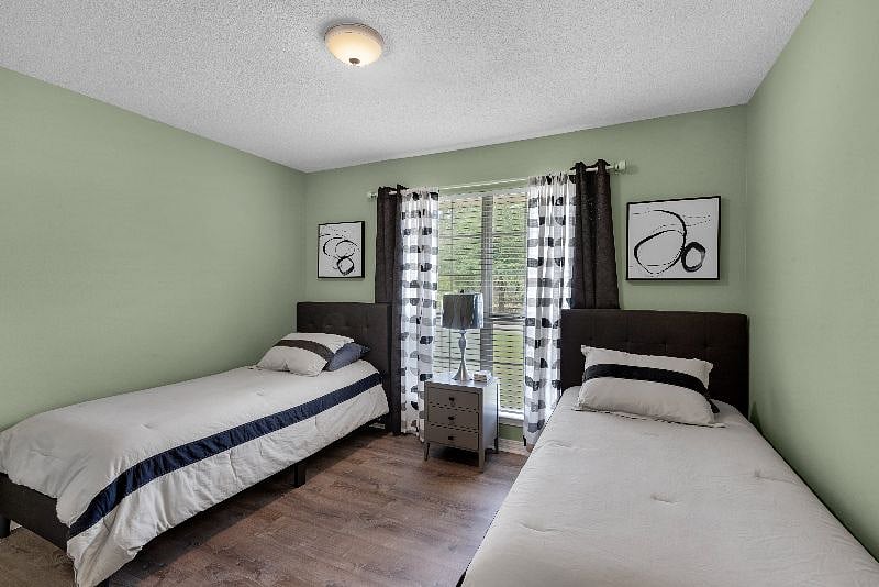 Furnished Finder property 596282_1 photo 18