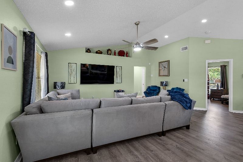 Furnished Finder property 596282_1 photo 5