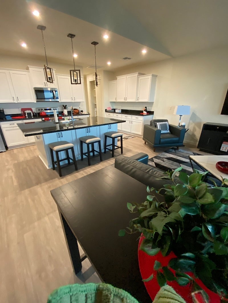 Furnished Finder property 596283_1 photo 4