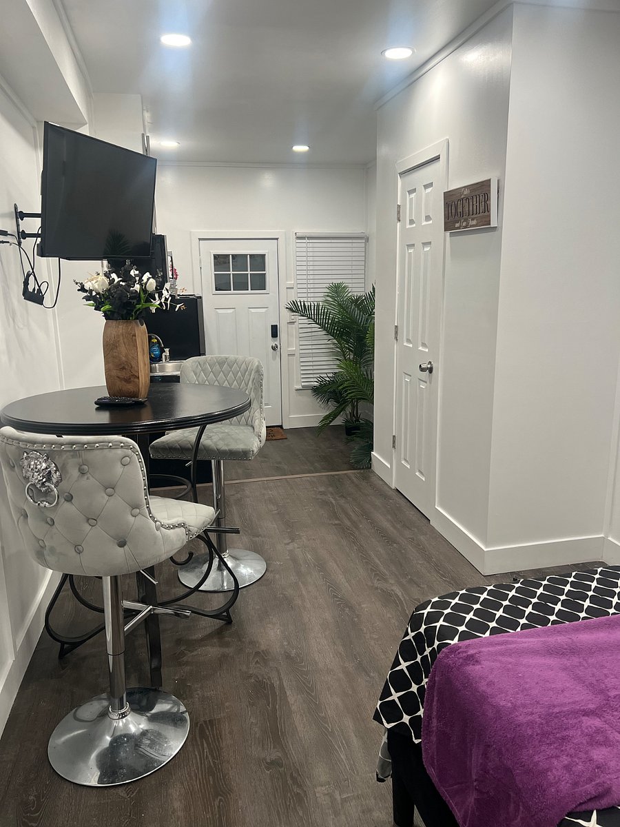Furnished Finder property 596314_1 photo 24