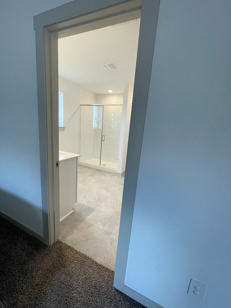 Furnished Finder property 596323_1 photo 12
