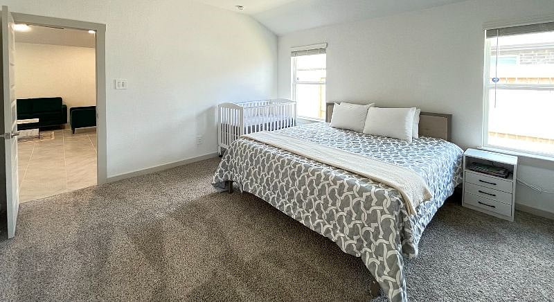 Furnished Finder property 596323_1 photo 3