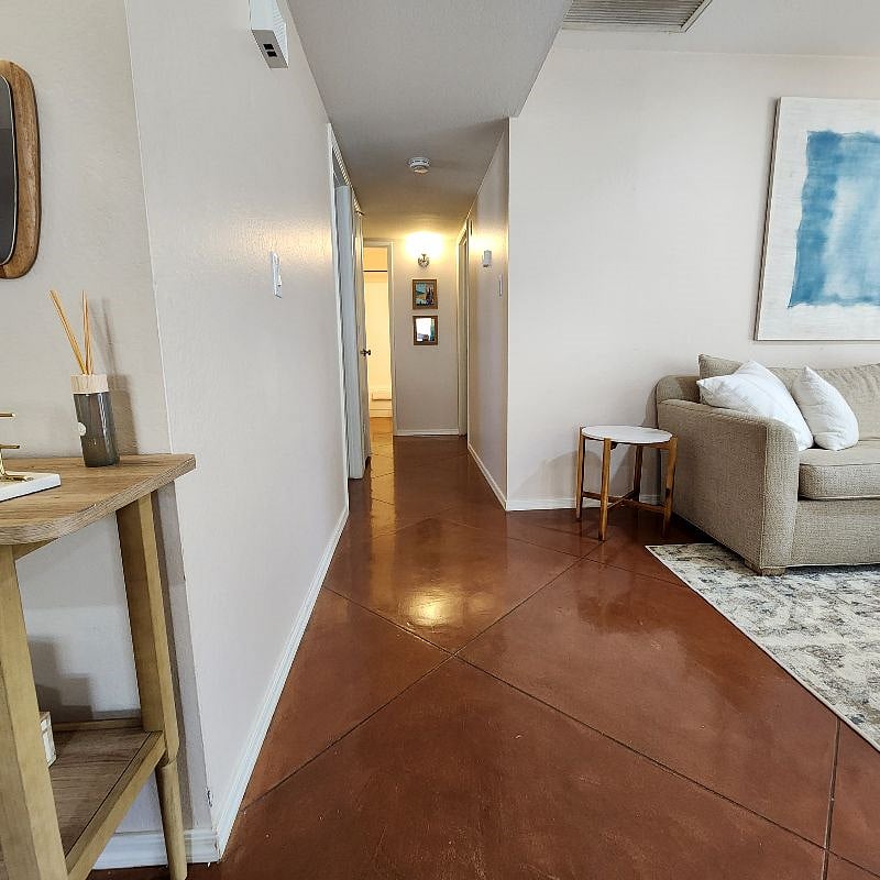 Hallway to Bedrooms