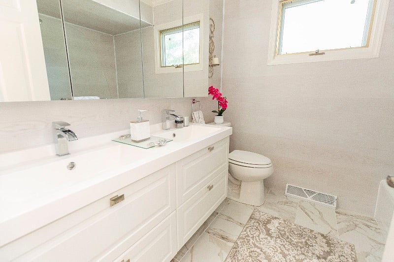 Private bath accompanying bdrm 2 & 3.