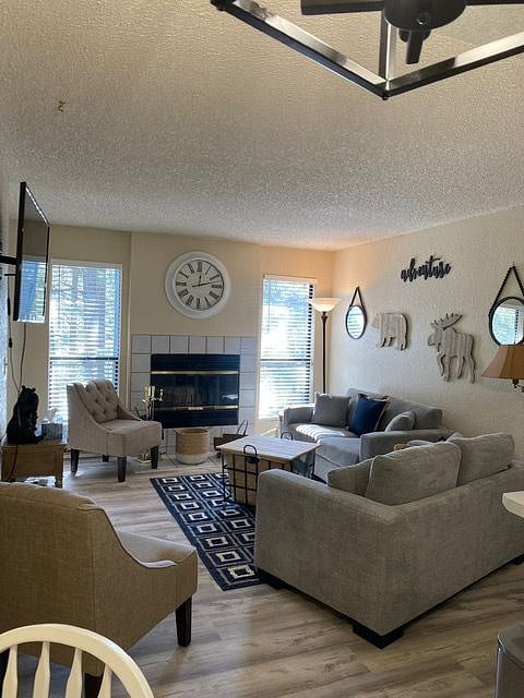 Furnished Finder property 596356_1 photo 1