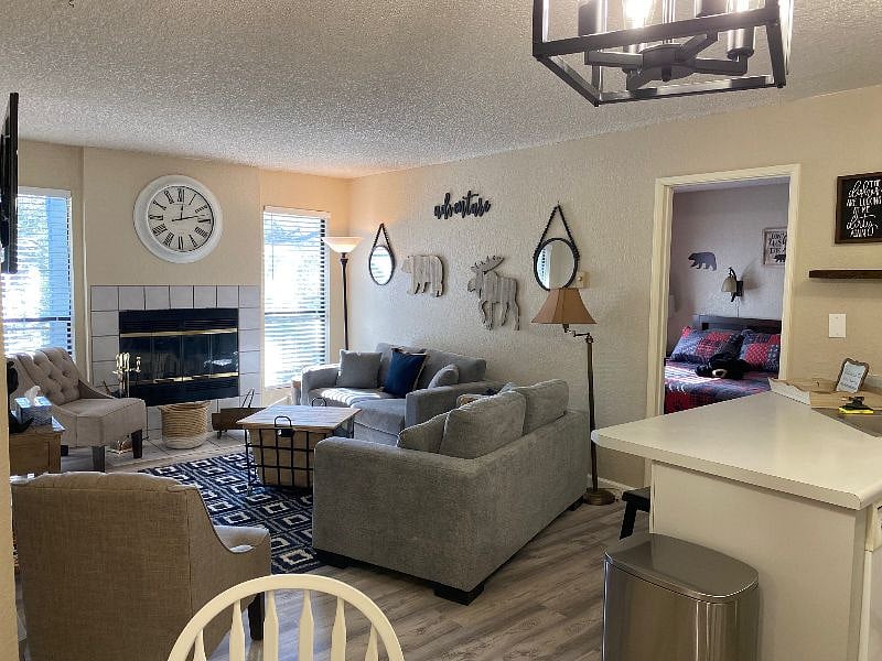 Furnished Finder property 596356_1 photo 2