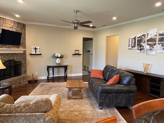 Furnished Finder property 596378_1 photo 3