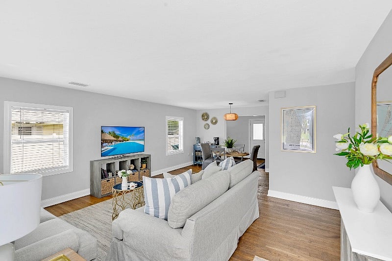 Furnished Finder property 596382_1 photo 2