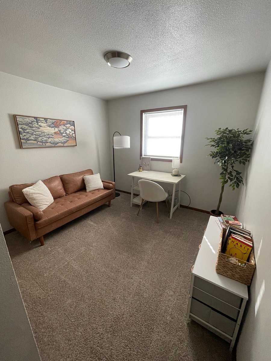 Furnished Finder property 596410_2 photo 8