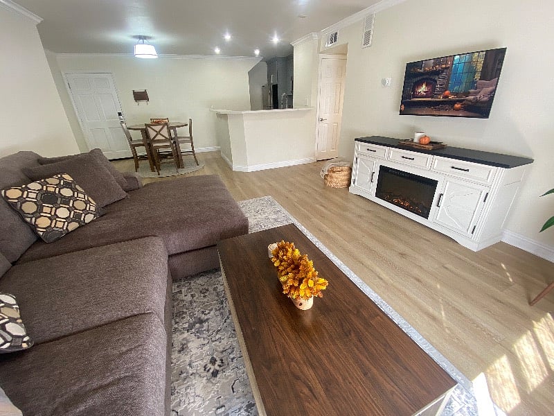 Furnished Finder property 596425_1 photo 11