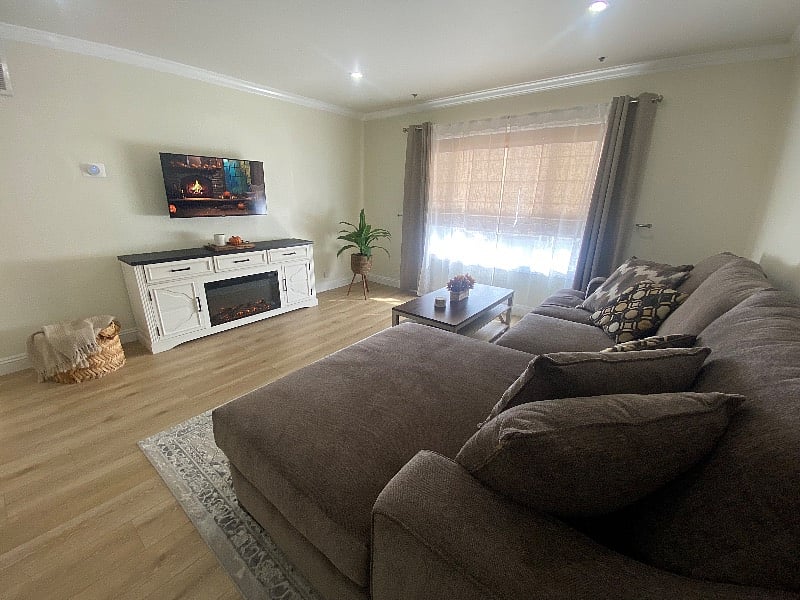 Furnished Finder property 596425_1 photo 12