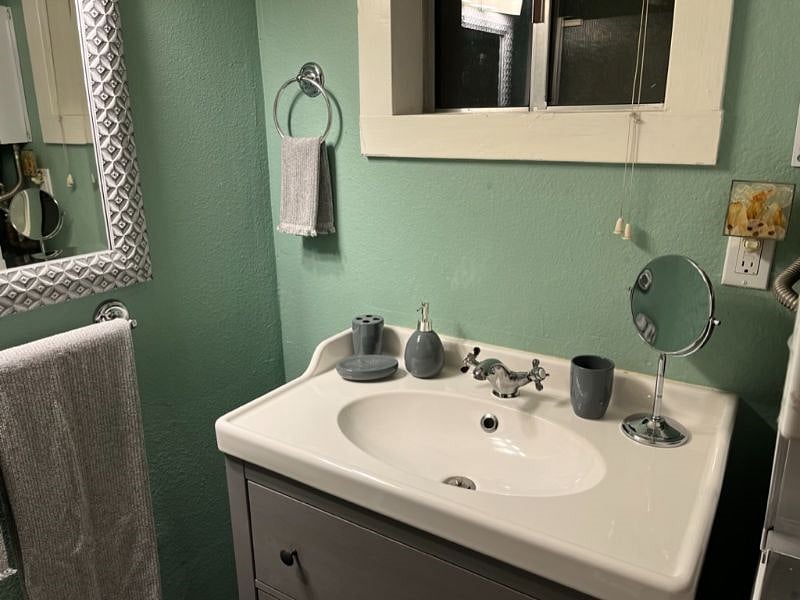 Furnished Finder property 596437_1 photo 25