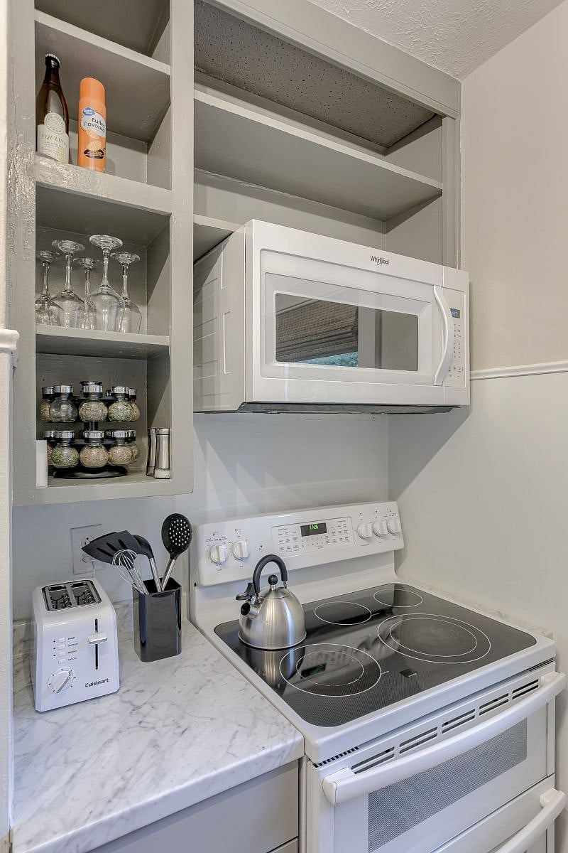 Furnished Finder property 596464_1 photo 12