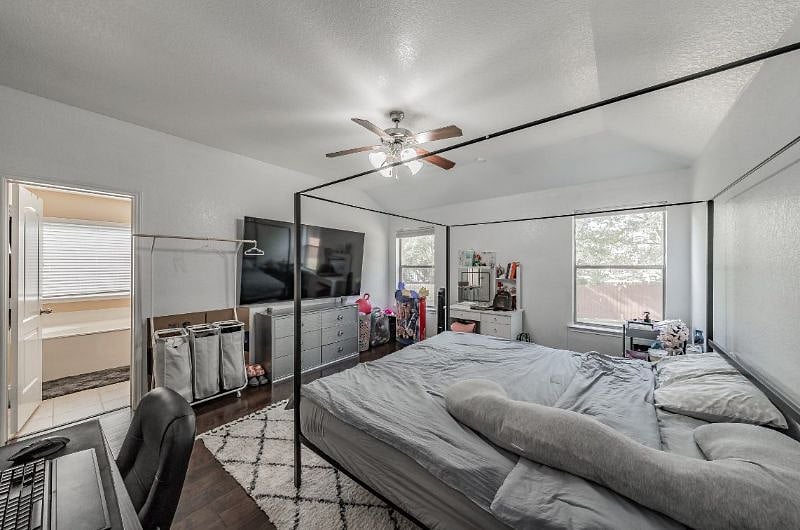 Furnished Finder property 596513_1 photo 12