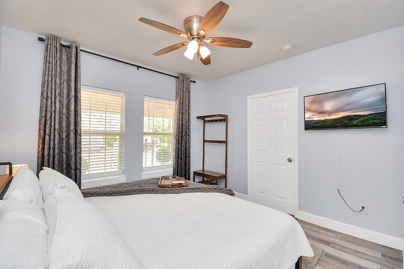 Furnished Finder property 596528_1 photo 13