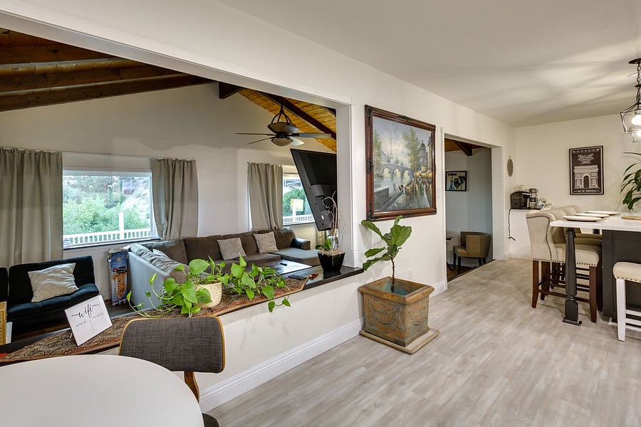 Furnished Finder property 596533_1 photo 4